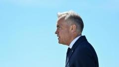 US-Canada trade talks ‘intense’ as new tariff deadline looms