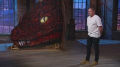 ‘Dragon’ offers street artist advice – and a job